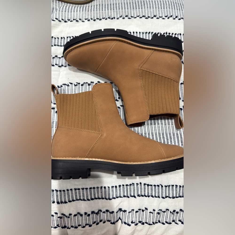 Toms Tan Ankle Boots